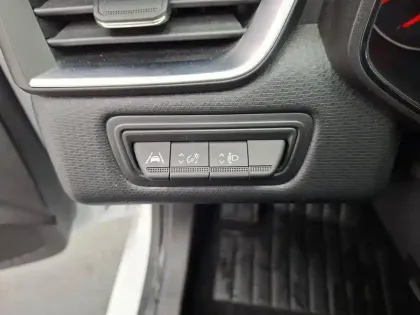 Photo 33 Renault Clio  TCe 90