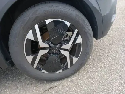 Photo 12 Peugeot 2008 e- 