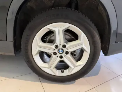 Photo 17 BMW X1  sDrive 18d 150ch DKG7