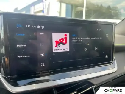 Photo 24 Peugeot 2008  Hybrid 145 e-DCS6