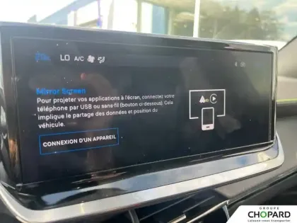 Photo 25 Peugeot 2008  Hybrid 145 e-DCS6