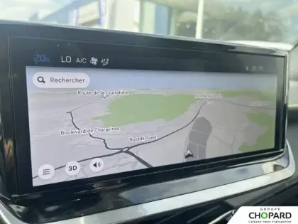 Photo 27 Peugeot 2008  Hybrid 145 e-DCS6