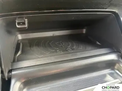 Photo 28 Peugeot 2008  Hybrid 145 e-DCS6