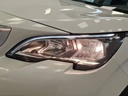 Photo 36 Peugeot 3008  Hybrid 225 e-EAT8