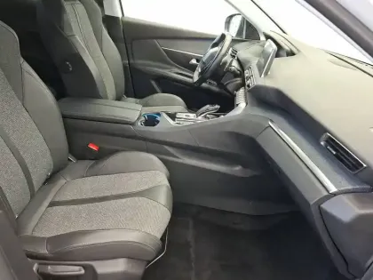 Photo 8 Peugeot 3008  Hybrid 225 e-EAT8