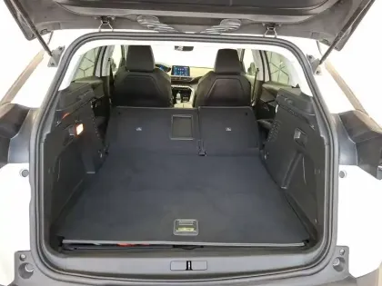 Photo 16 Peugeot 3008  Hybrid 225 e-EAT8