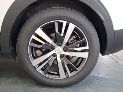 Photo 9 Peugeot 3008  Hybrid 225 e-EAT8