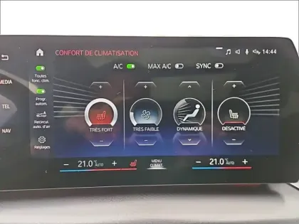 Photo 23 BMW Serie 2 Active Tourer 225e xDrive 245 ch DKG7