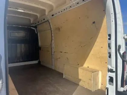 Photo 33 Renault Master  FGN TRAC F3500 L3H3 BLUE DCI 135