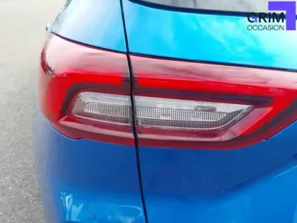 Photo 18 Ford Kuga  2.5 Duratec 180 ch FlexiFuel FHEV E85 Powershift