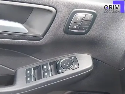 Photo 22 Ford Kuga  2.5 Duratec 180 ch FlexiFuel FHEV E85 Powershift