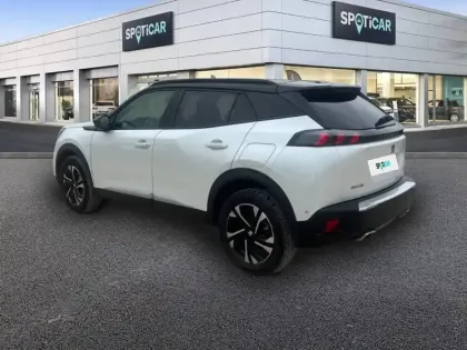 Photo 6 Peugeot 2008  PureTech 130 S&S EAT8