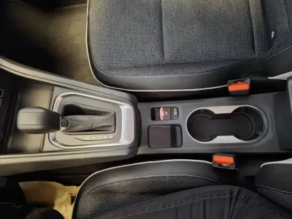 Photo 44 Renault Captur  E-Tech full hybrid 145