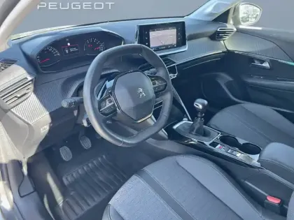 Photo 16 Peugeot 208  PureTech 100 S&S BVM6