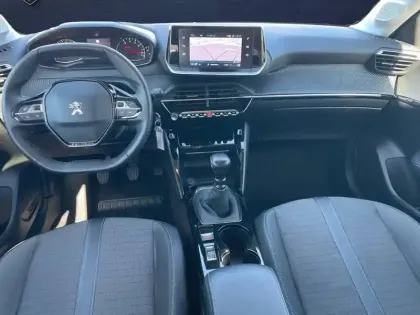 Photo 12 Peugeot 208  PureTech 100 S&S BVM6