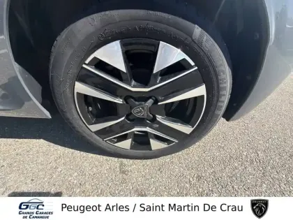Photo 11 Peugeot 208  Hybrid 100 e-DCS6