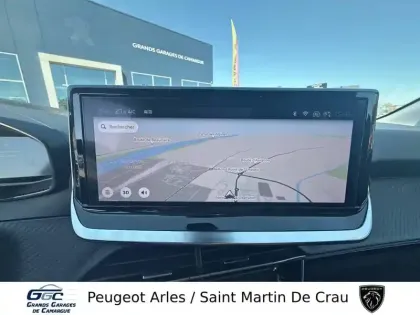 Photo 17 Peugeot 208  Hybrid 100 e-DCS6