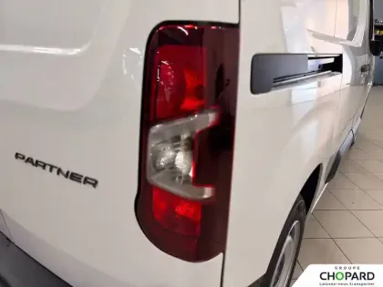 Photo 23 Peugeot Partner  FGN DIESEL 100 CH M MANUELLE