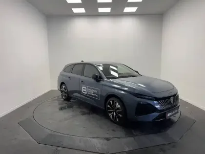 Photo 6 Peugeot 308  SW Hybrid 145 e-DCS6