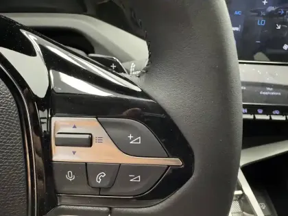 Photo 26 Peugeot 308  SW Hybrid 145 e-DCS6