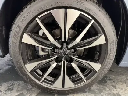 Photo 15 Peugeot 308  SW Hybrid 145 e-DCS6