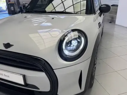 Photo 14 Mini Mini Hatch 5 Portes Cooper 136 ch DKG7