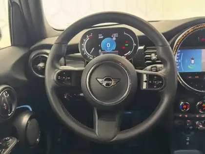 Photo 7 Mini Mini Hatch 5 Portes Cooper 136 ch DKG7