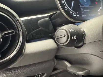 Photo 18 Mini Mini Hatch 5 Portes Cooper 136 ch DKG7