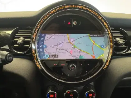 Photo 31 Mini Mini Hatch 5 Portes Cooper 136 ch DKG7