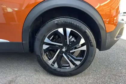 Photo 11 Peugeot 2008  BlueHDi 130 S&S EAT8