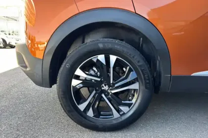 Photo 14 Peugeot 2008  BlueHDi 130 S&S EAT8