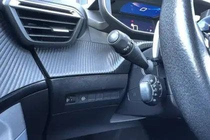 Photo 19 Peugeot 2008  BlueHDi 130 S&S EAT8