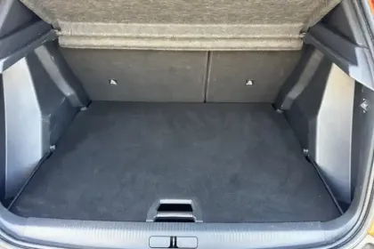 Photo 10 Peugeot 2008  BlueHDi 130 S&S EAT8