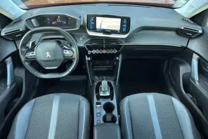 Photo 15 Peugeot 2008  BlueHDi 130 S&S EAT8