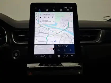 Photo 42 Renault Captur  E-Tech full hybrid 145 ch