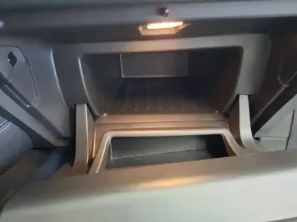 Photo 29 Renault Captur  E-Tech full hybrid 145 ch