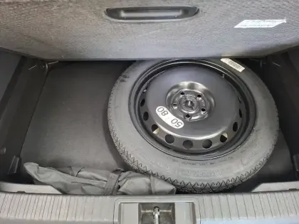 Photo 13 Renault Captur  E-Tech full hybrid 145 ch