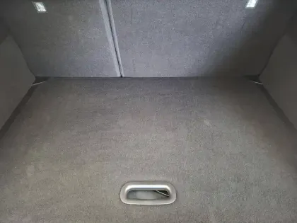 Photo 12 Renault Captur  E-Tech full hybrid 145 ch