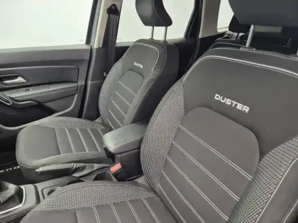 Photo 8 Dacia Duster  TCe 150 4x2 EDC