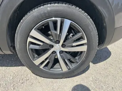 Photo 10 Peugeot 3008  Hybrid 225 e-EAT8