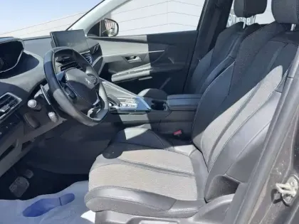 Photo 8 Peugeot 3008  Hybrid 225 e-EAT8