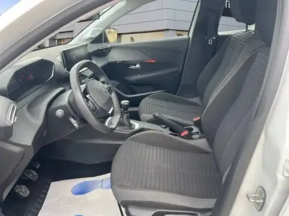 Photo 8 Peugeot 208  PureTech 100 S&S BVM6