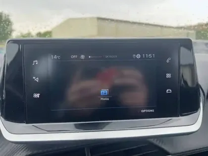 Photo 15 Peugeot 208  PureTech 100 S&S BVM6