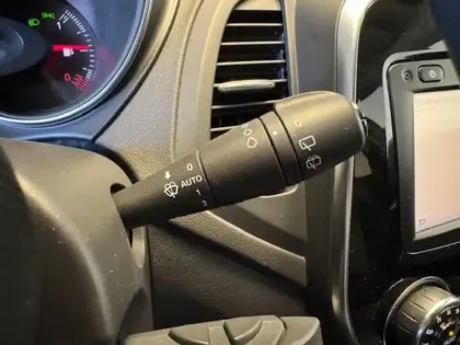 Photo 38 Renault Captur  dCi 90 EDC