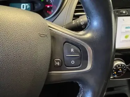 Photo 25 Renault Captur  dCi 90 EDC