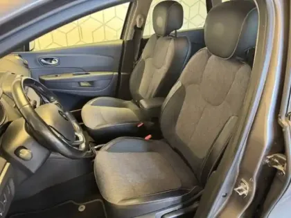 Photo 9 Renault Captur  dCi 90 EDC
