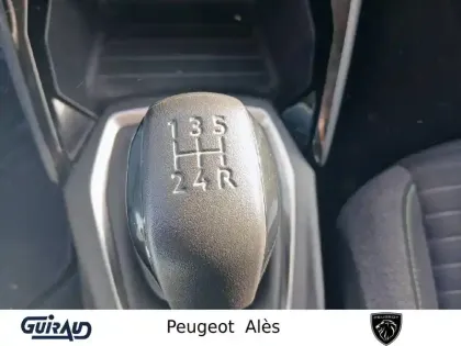 Photo 14 Peugeot 208  PureTech 75 S&S BVM5