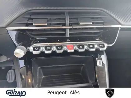 Photo 15 Peugeot 208  PureTech 75 S&S BVM5