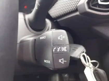 Photo 32 Dacia Sandero  SCe 65