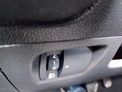 Photo 14 Dacia Sandero  SCe 65